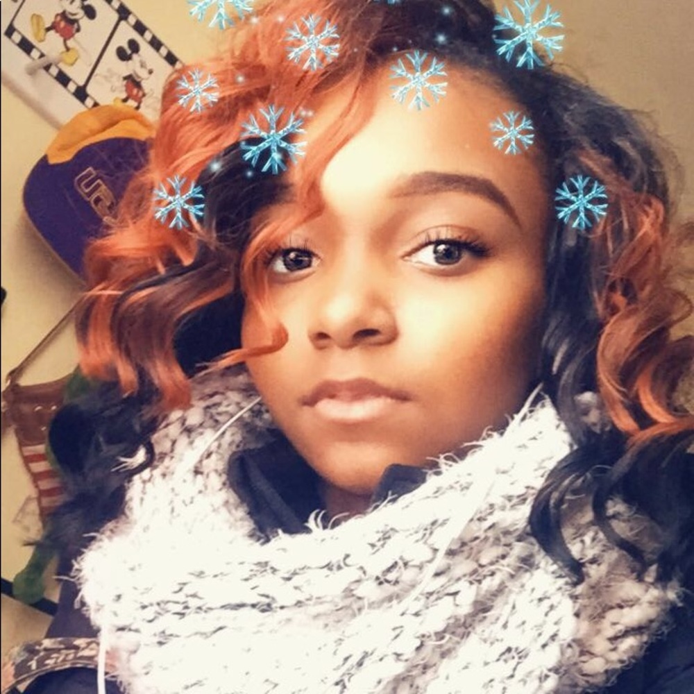 Meet your Posher, Deshamari